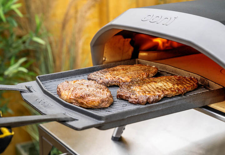 Cooking steaks with Ooni Koda Pizza Oven
