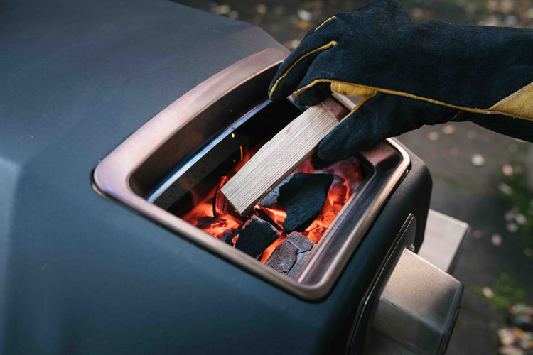 Ooni Paket mit Premium-Eichenhölzern für Ooni Karu 16 & Karu 2 Pro