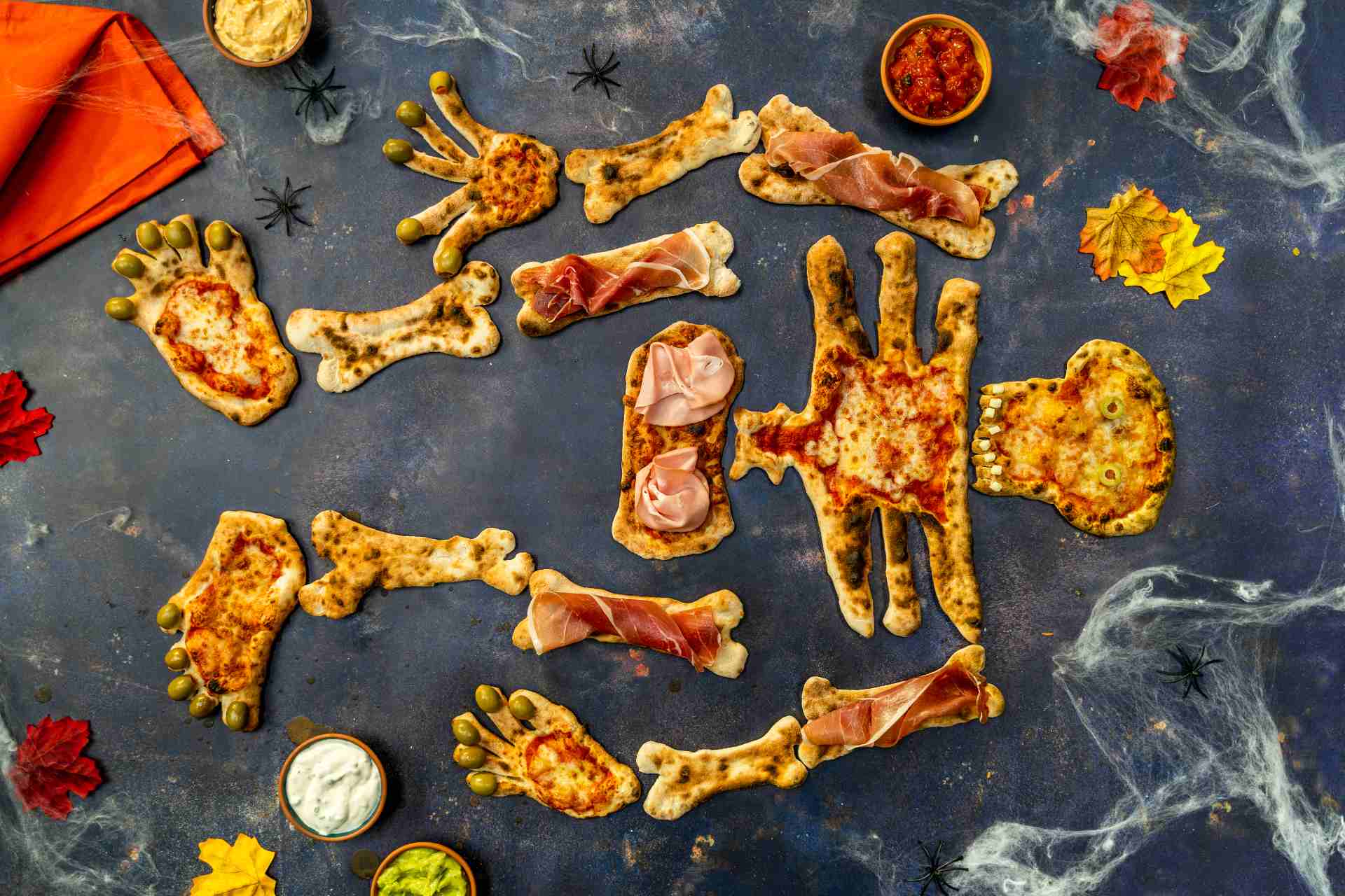 Halloween Pizza Skeleton — Ooni Europe