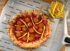 Currywurst Pizza