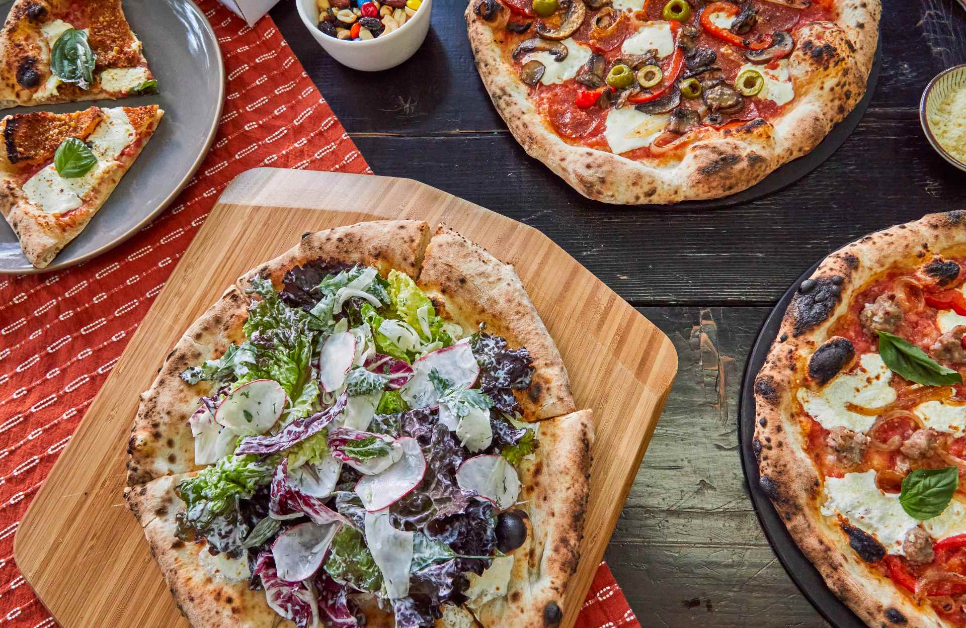 Herby Salad Pizza — Ooni Europe