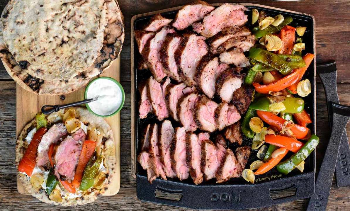 Recette de cou d'agneau épicé à la harissa— Ooni Europe