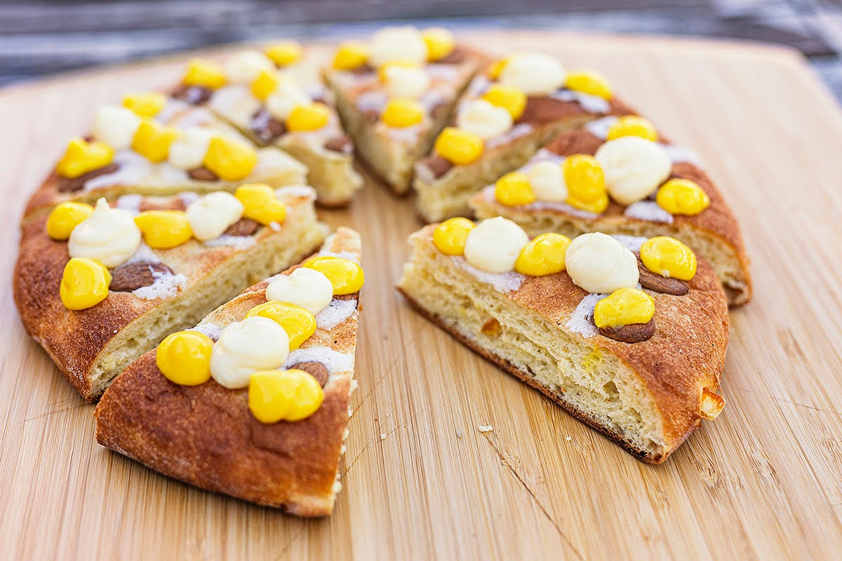 Panettone Dessert Pizza Recipe — Ooni Europe