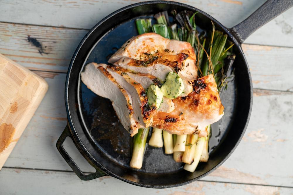Roast Turkey & Baby Leeks with Herb Butter Recipe — Ooni Europe