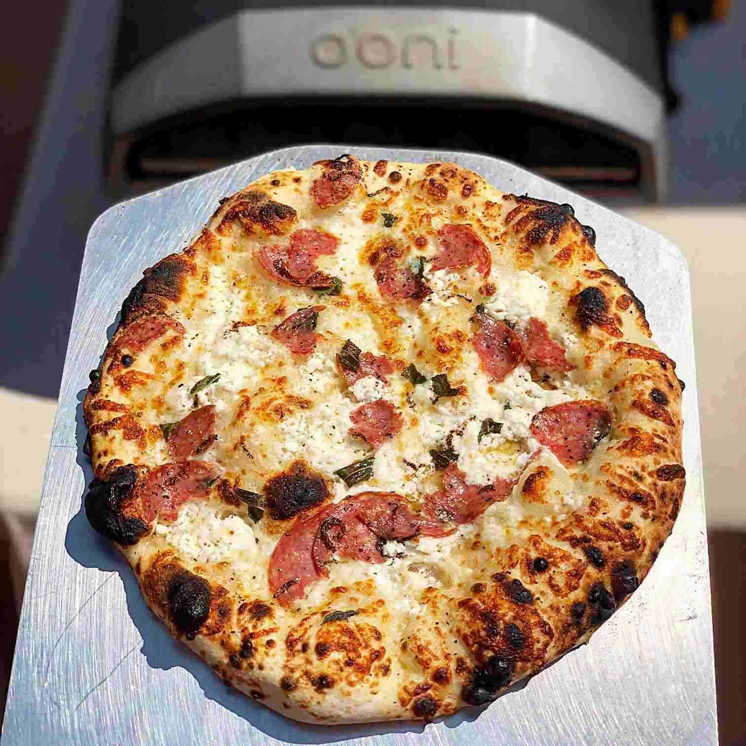 Salami, Goat’s Cheese & Hot Honey White Pizza Recipe — Ooni Europe