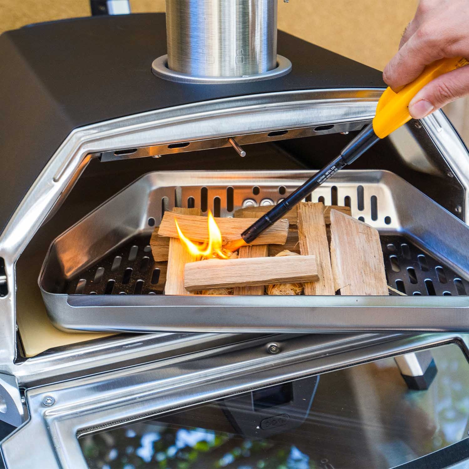 Ooni Karu 16 Fuel Bundle — Ooni Europe