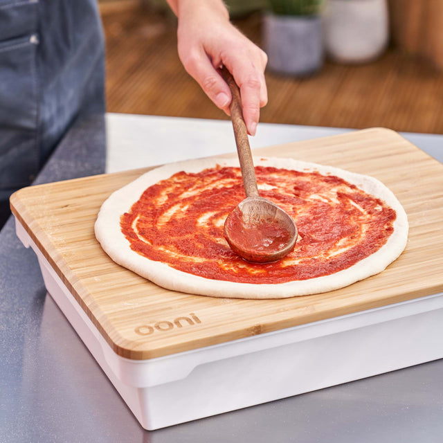 Rigidstone Lot de 4 boîtes à pizza réutilisables en silicone anti-adhésif pour micro-ondes, congélateur et lave-vaisselle Rigidstone Lot de 4 boîtes à pizza réutilisables en silicone anti-adhésif pour micro-ondes, congélateur et lave-vaisselle