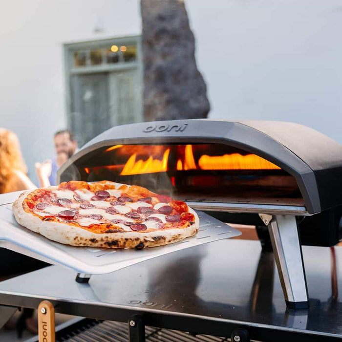 Ooni Koda 16 Gas-Powered Pizza Oven - Ooni Europe | Click this image to open up the product gallery modal. The product gallery modal allows the images to be zoomed in on.